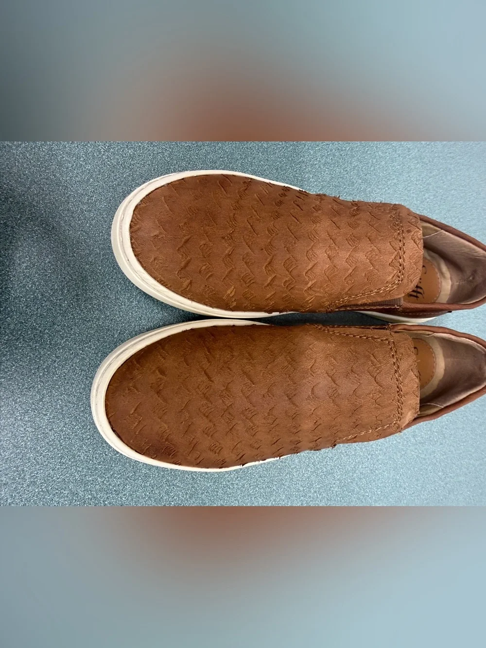 Sofft Slip-On Casual Sneakers Women’s 6 Brown